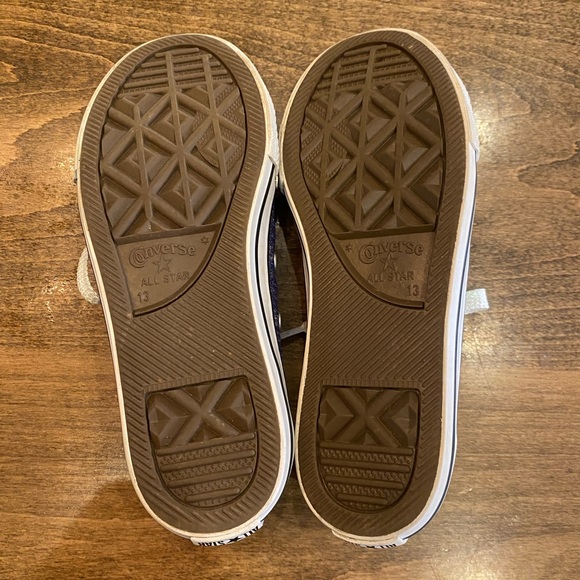 Size 13 Converse All-Stars, purple glitter - Picture 4 of 5